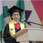 English-Speaking Economics and Mathematics Tutor with 3 Years Tutoring Experience